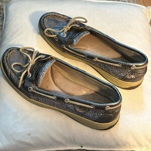 Sperry Ángel fish boat shoes silver / glitter leather lace up women’s sz 9 1/2